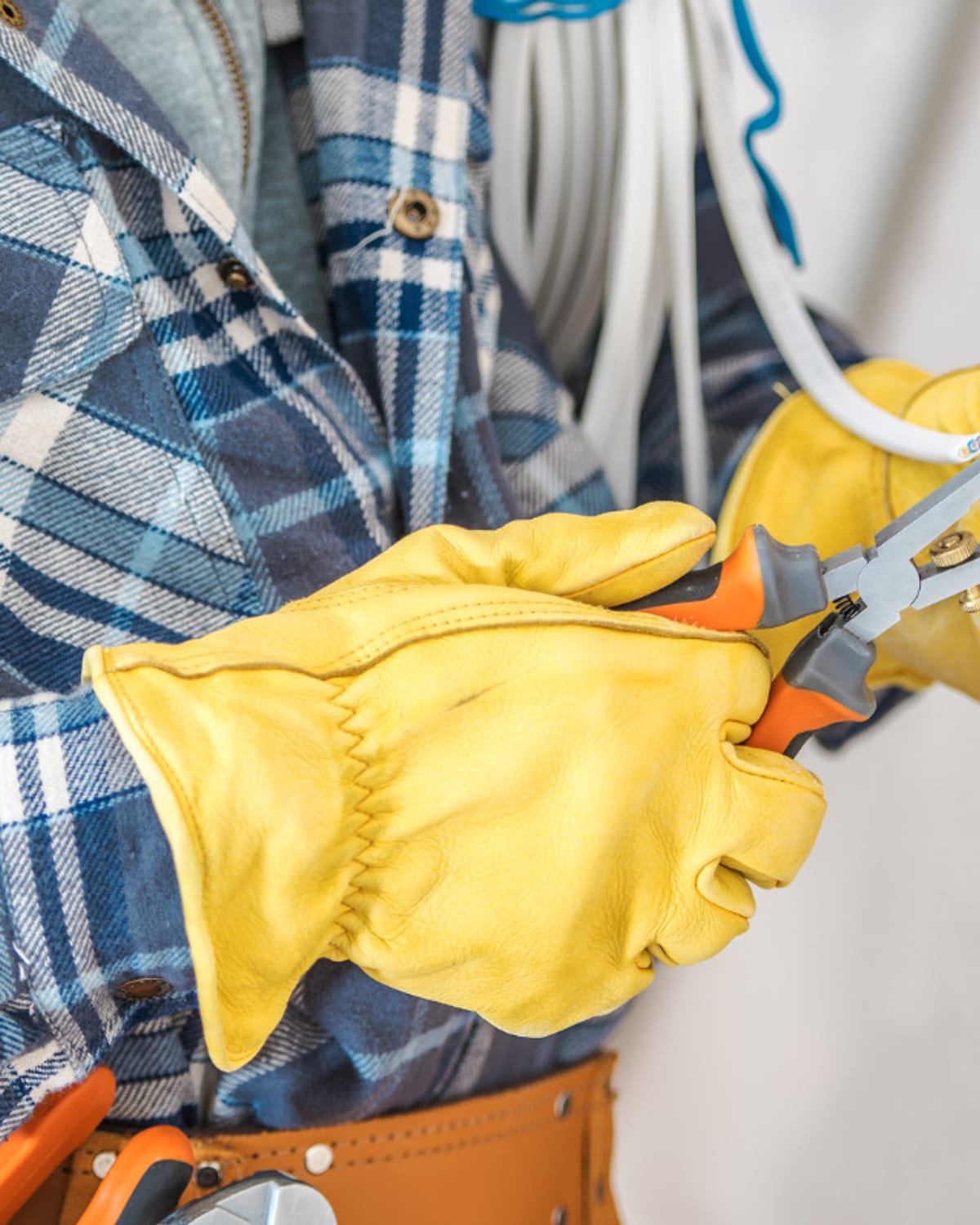 Saunders Appliance Repair technician servicing a household appliance in Huntington, WV