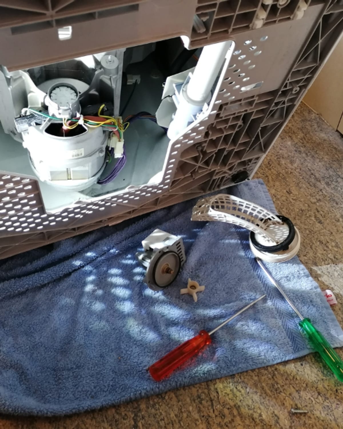 Drain pump replacement in Huntington, WV